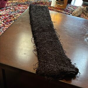 Everitt Black Textured Knit Scarf